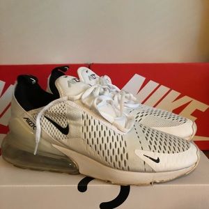Nike Air Max 270